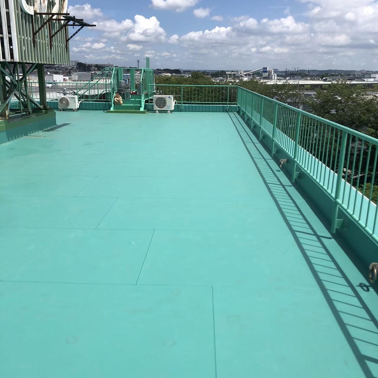 厚木市工場　塩ビシート防水　機械固定工法