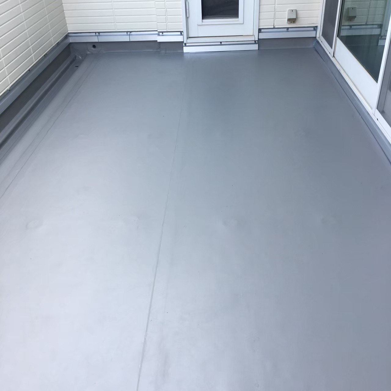 青葉区M様邸　塩ビシート防水　機械固定工法