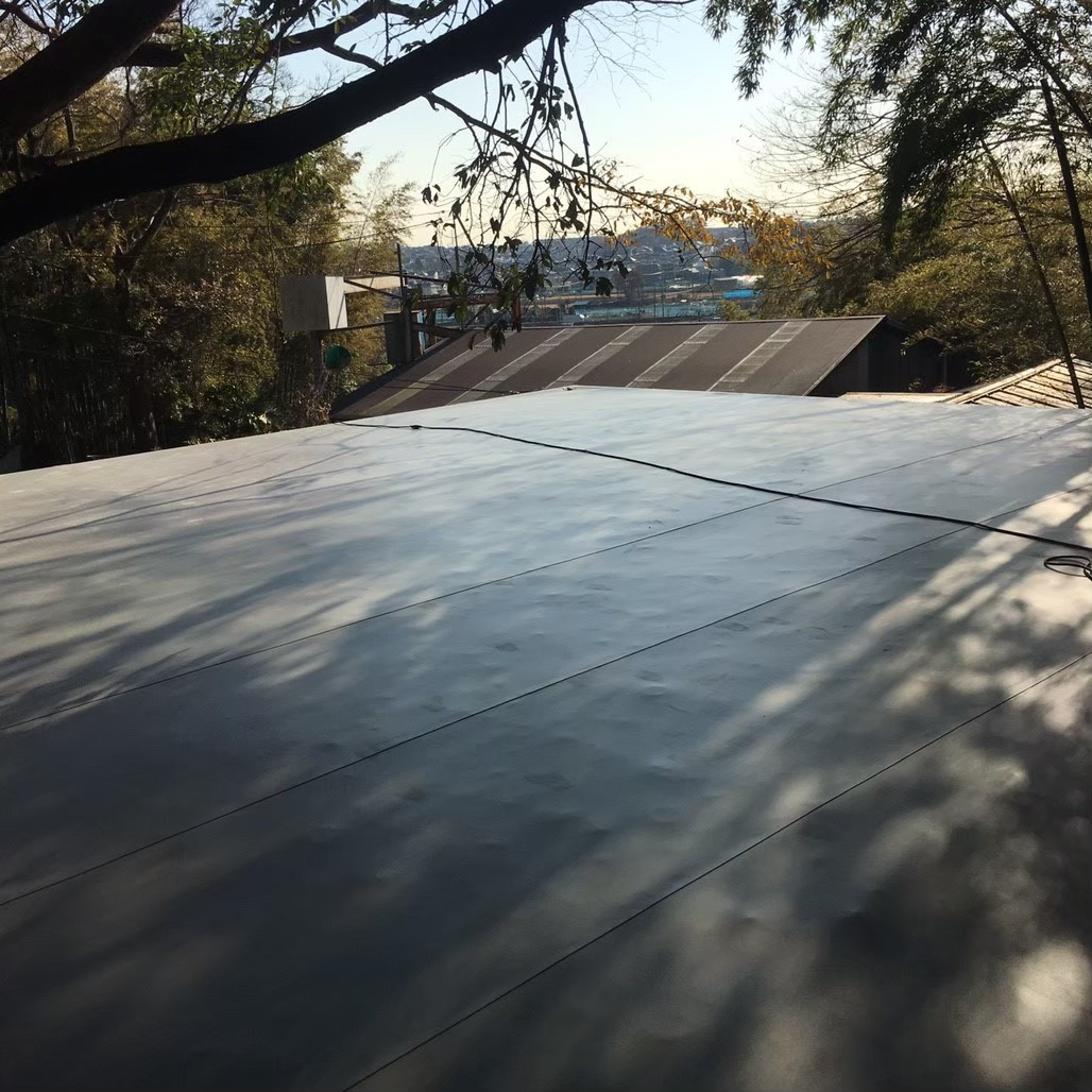 青葉区工場　塩ビシート防水　機械固定工法