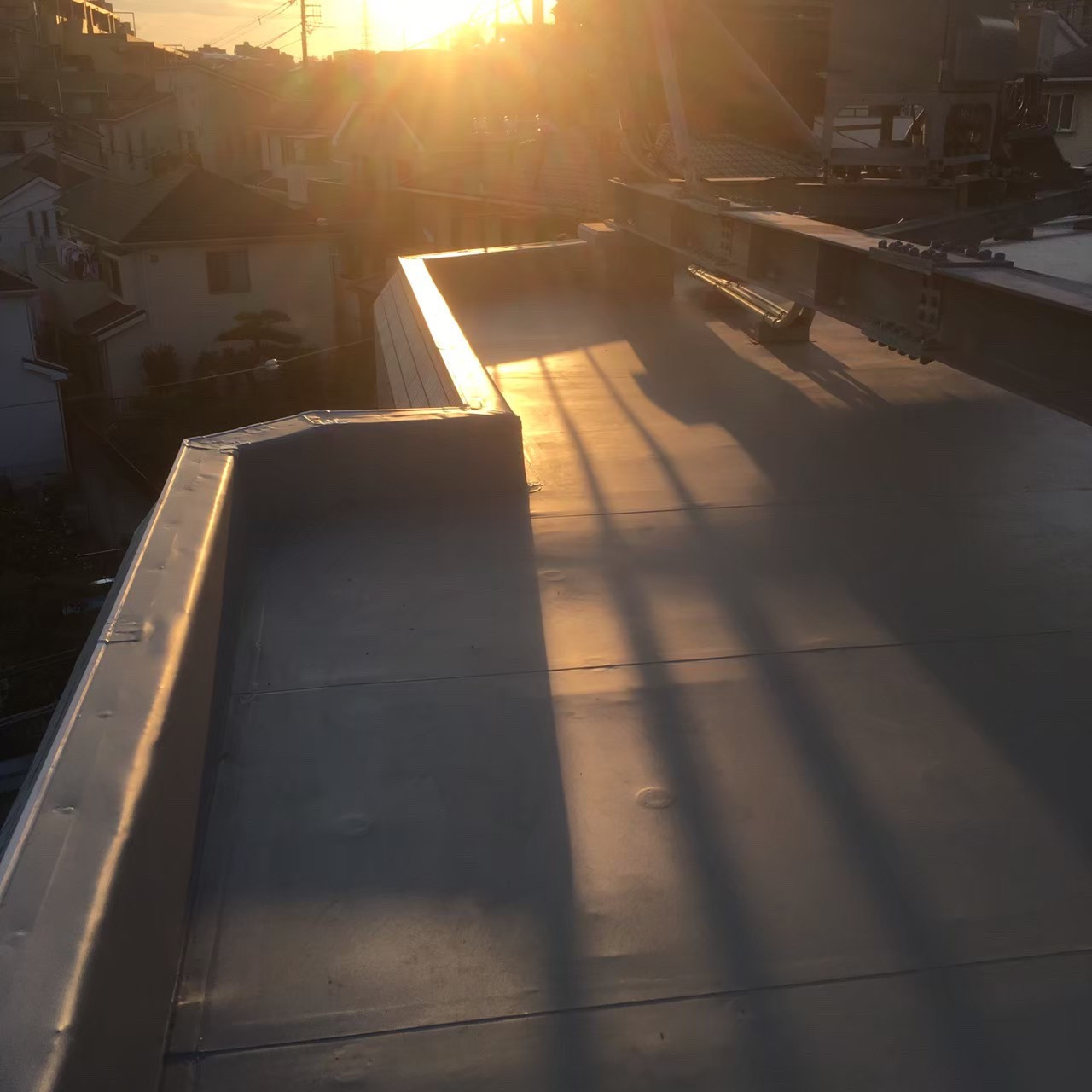 羽山市マンション　塩ビシート防水　機械固定工法